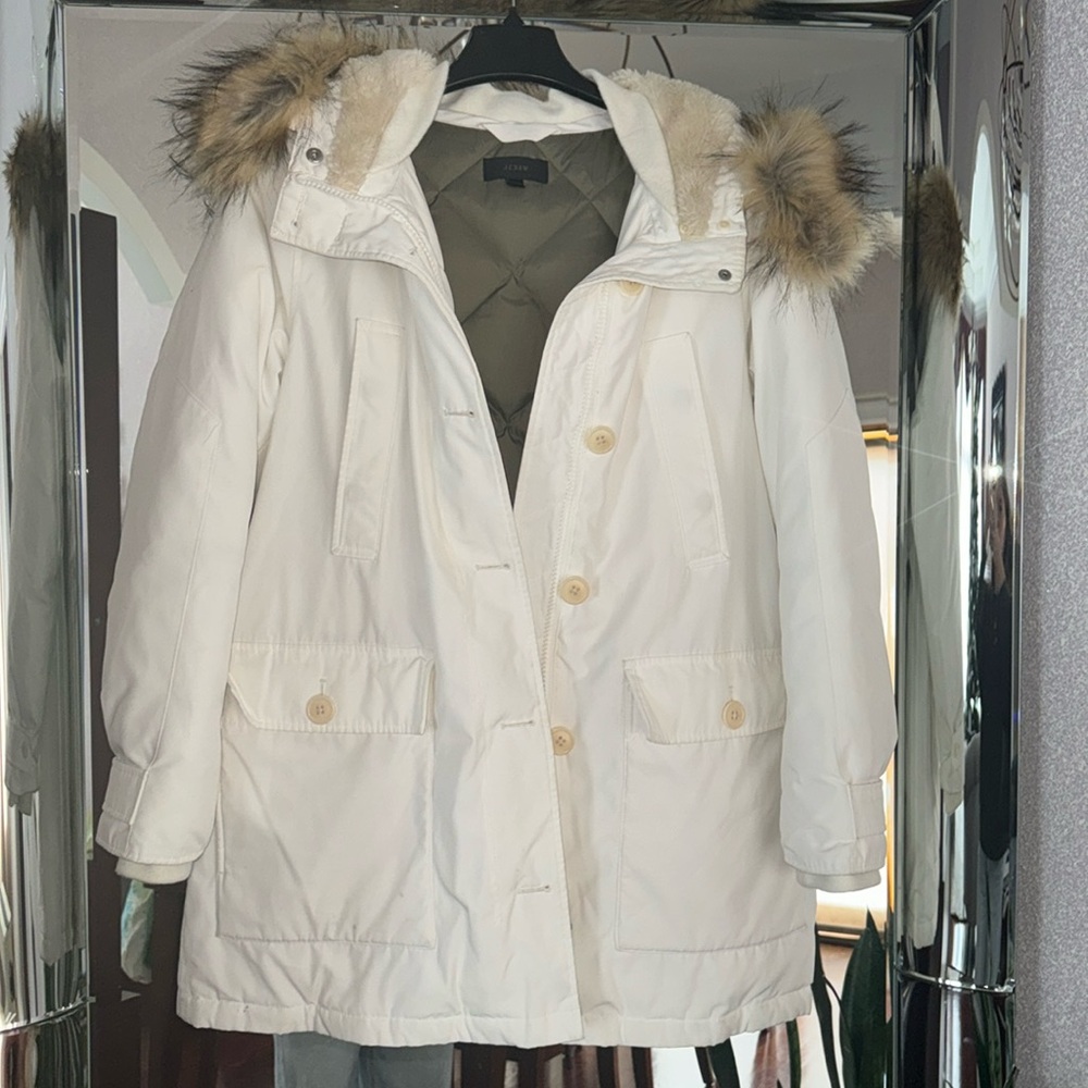 J. Crew Woman’s Nordic Down white Parka Coat